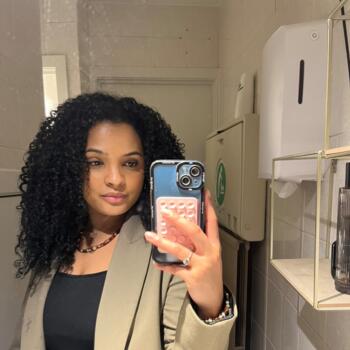 Babysitter in Antwerp: Stephanie