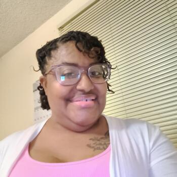 Babysitter in Madison (Tennessee): VICTORIA