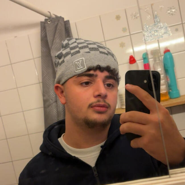 Babysitter in Berlin: Kosae