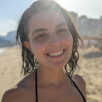 Babysitter in Salvador: Fernanda