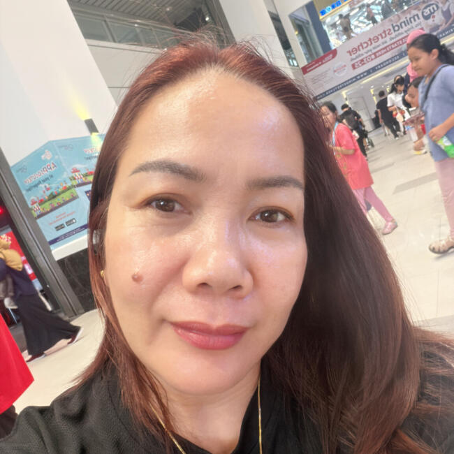 Babysitter in Singapore: Ailyn
