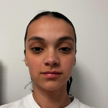 Baby-sitter Dijon: Leane
