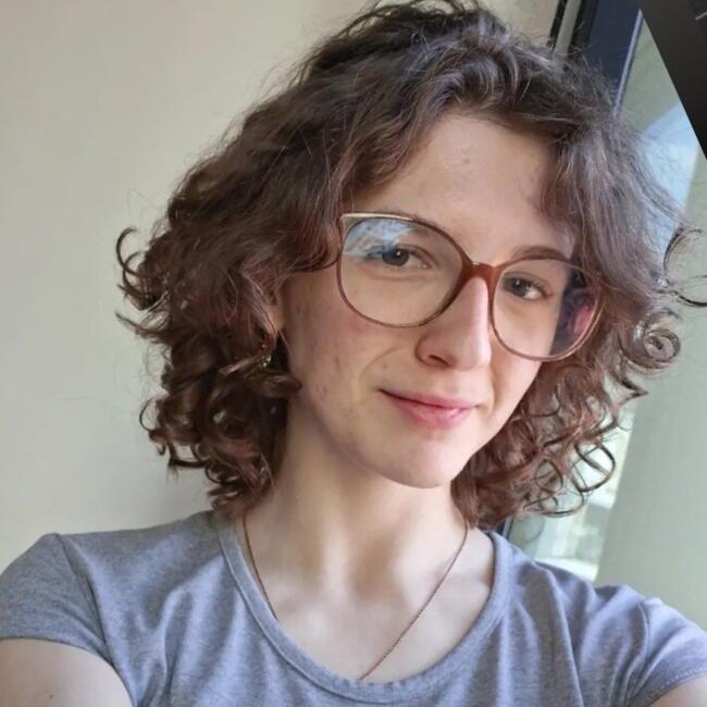 Auklė Lionas: Nina