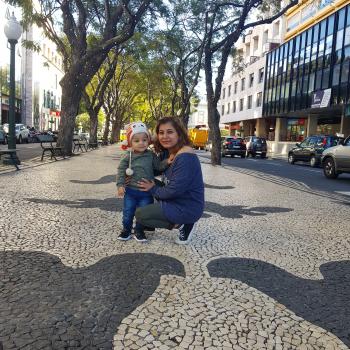 Trabalho de babysitting Lisboa: Trabalho de babysitting Nisha