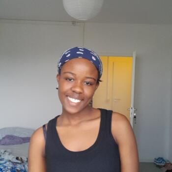 Babysitter Berlin: Niyonzima Faustine
