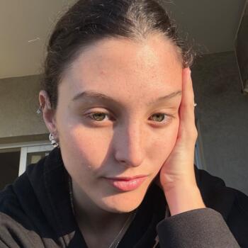 Babysitter in Trelew: Valentina