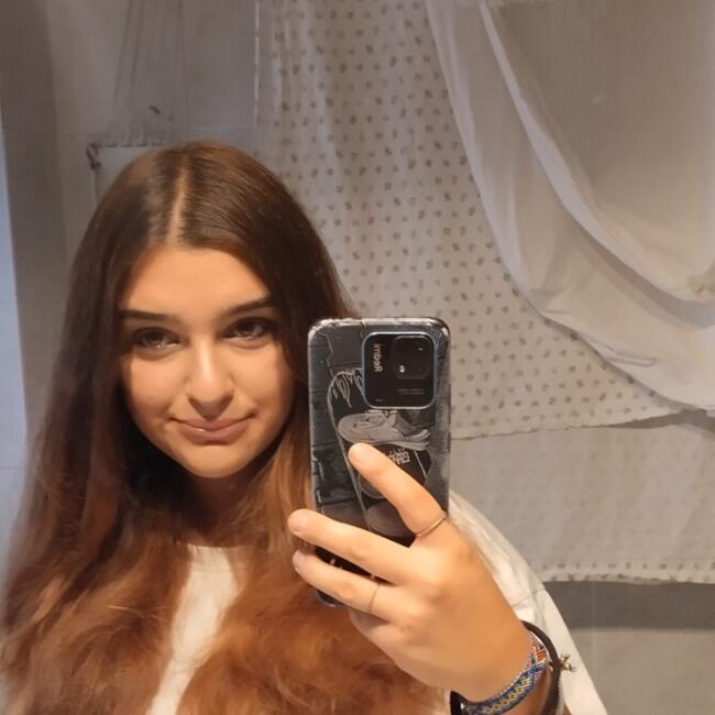 Babysitter a Milano: Aurora