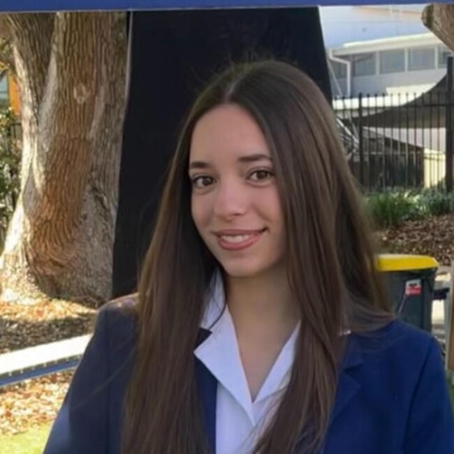 Babysitter in Sydney: Alivia