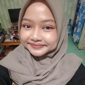 Babysitter Jakarta: Chintya Nabila Putri