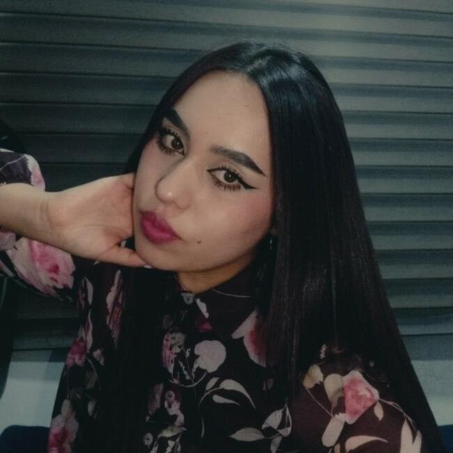 Babysitter in Duitama: Laura