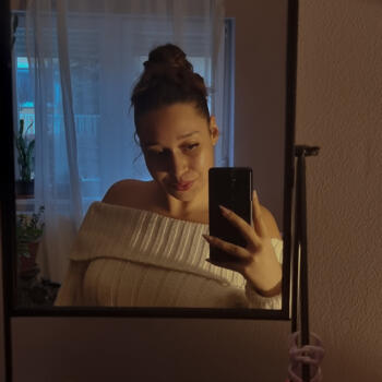 Babysitter in Vác: Kiara Hanna