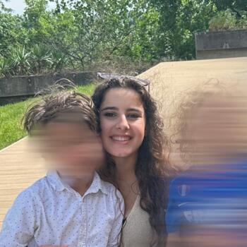 Babysitter in Toulouse: Naissa