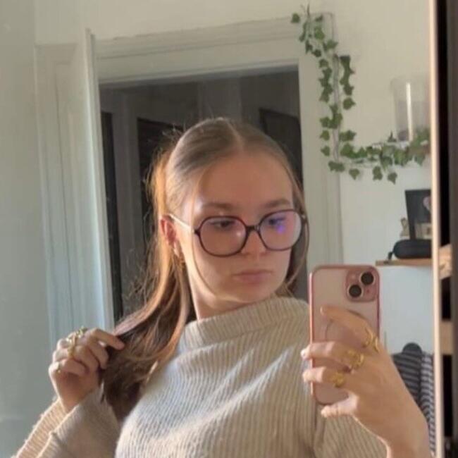 Babysitter in Strasbourg: Claire