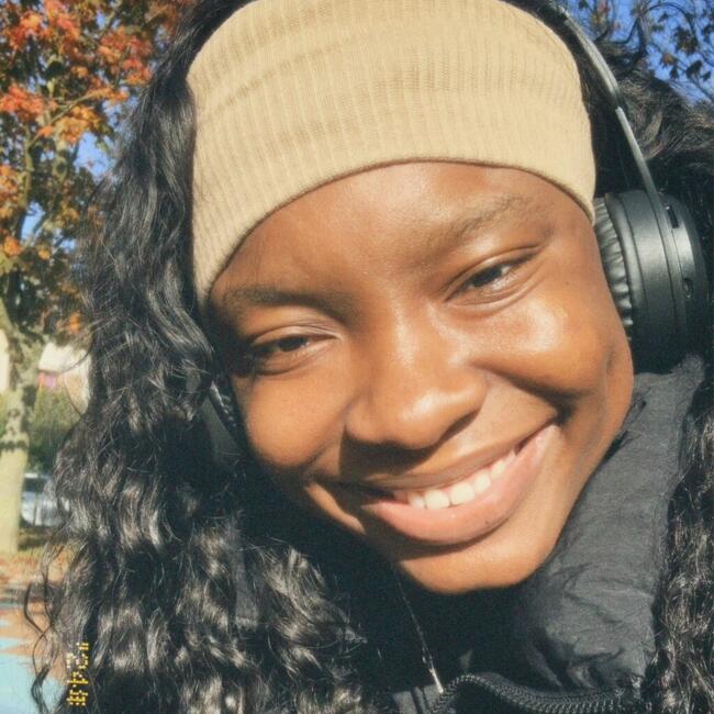 Babysitter in Évry: Henrique