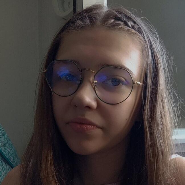 Babysitter in Mirville: Manon