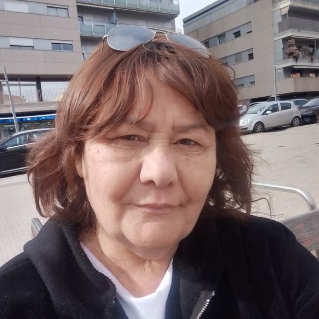 Babysitter in Terrassa: Lucia