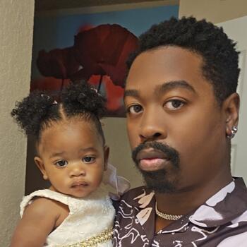Babysitting job in Atlanta: babysitting job Andrè
