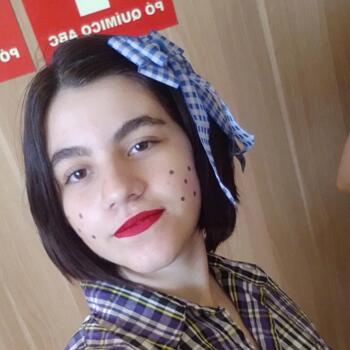 Babá em Tupã: Bianca