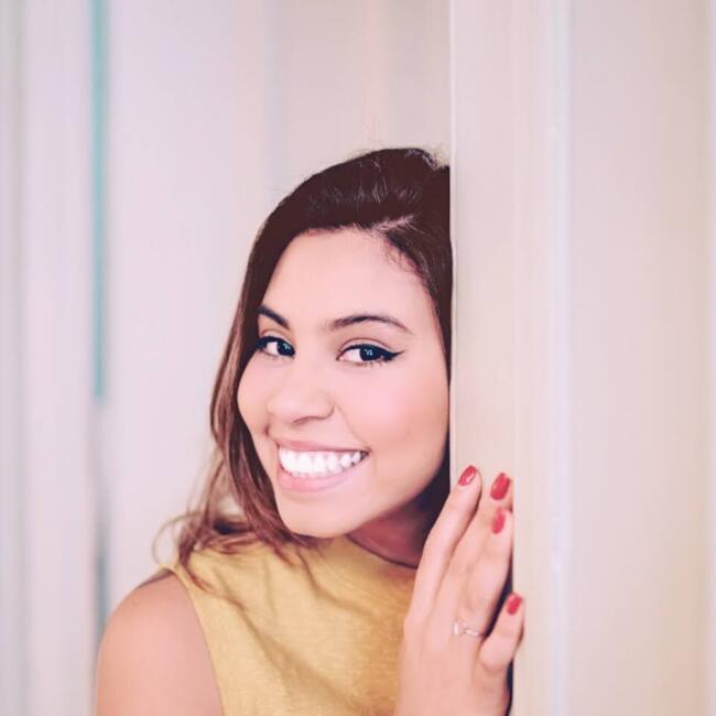 Trabalho de babysitting em Oeiras: Tarcila