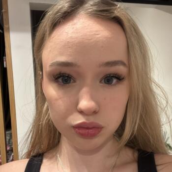 Babysitter Warsaw: Laura