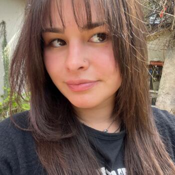 Babysitter in Moreno: Jacqueline