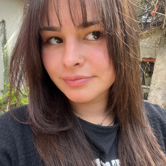 Babysitter in Moreno: Jacqueline