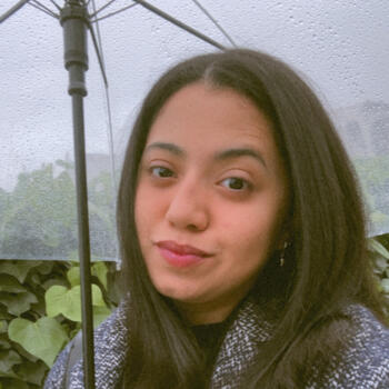 Childminder in Almancil: Layanne