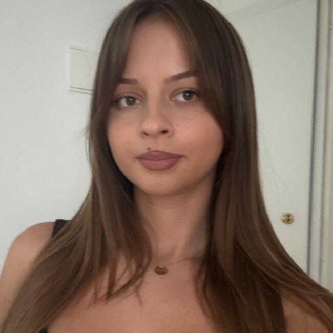 Babysitter in Meyrin: Anesa