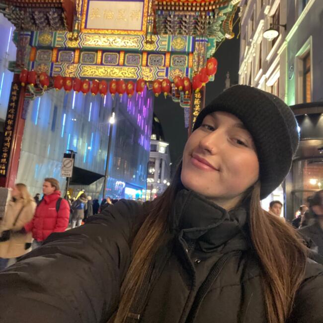 Babysitter in Dublin: Veronica