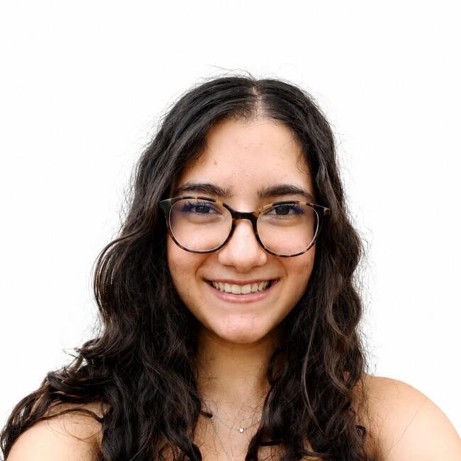 Baby-sitter à Quincy-Voisins: Eliana