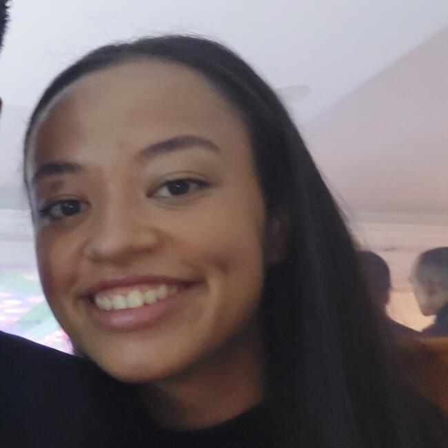 Babysitter in São Paulo: Bia