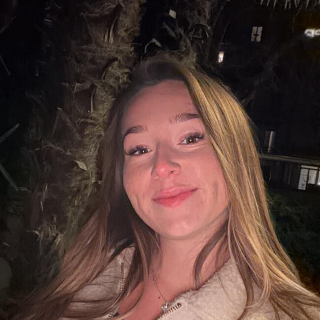 Babysitter in Thonon-les-Bains: Romane