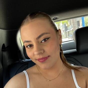 Babá em Balneário Camboriú: Cecilia