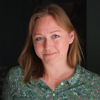 Childminder job in Hindon: babysitting job Julia