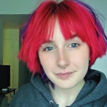 Babysitter in Hillsboro (Oregon): Ember