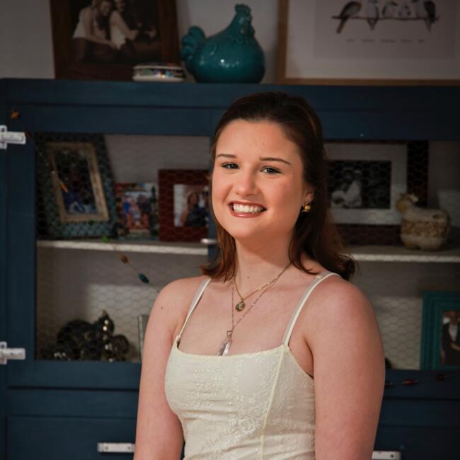 Babysitter in Perth: Emily