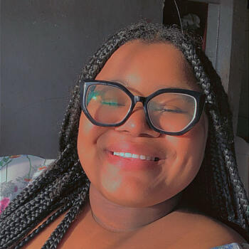 Babysitter in Guarujá: Elze