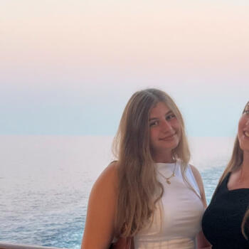 Babysitter Dilbeek: Lucía