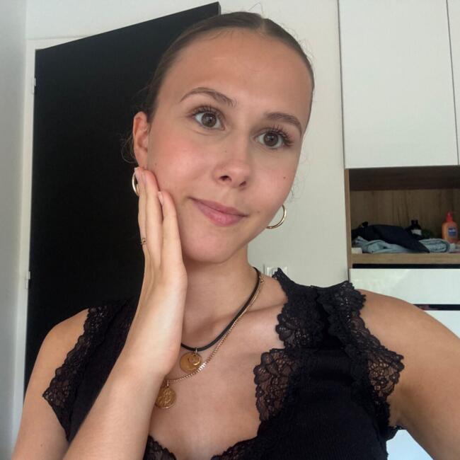 Babysitter in Rennes: Apolline