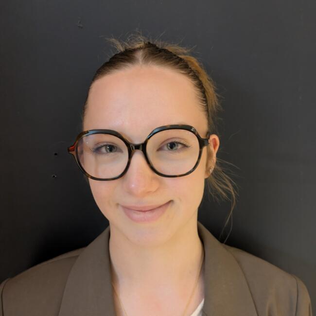 Babysitter in Nouvelle-Église: Aubane