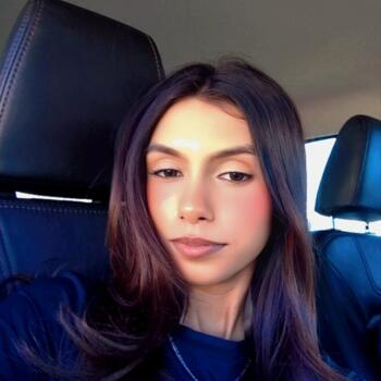 Babysitter in Phoenix: Kayleigh