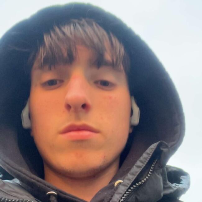 Babysitter in Blackrock: Alex