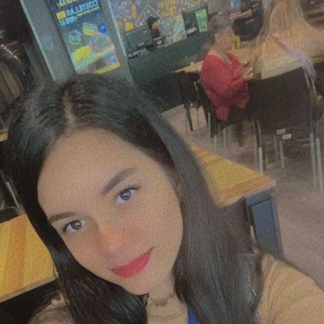 Niñera en Caracas: Victoria