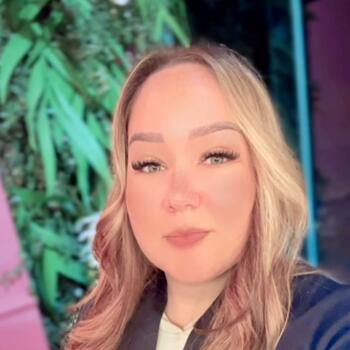 Babysitter in Jundiaí: Flavia