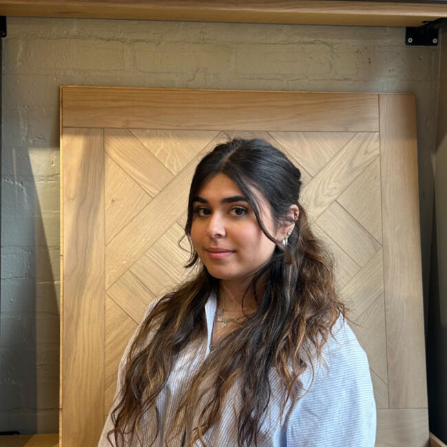 Babysitter in Egham: Mariana