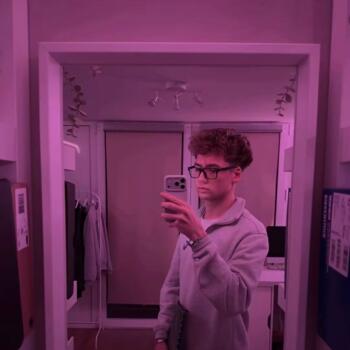 Babysitter in Eigenbrakel: Massimiliano