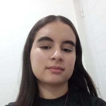 Babysitter in Nova Mutum: Bárbara