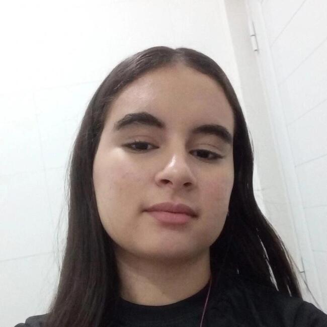 Babysitter in Nova Mutum: Bárbara