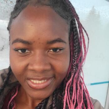 Baby-sitter Edmonton: Francine