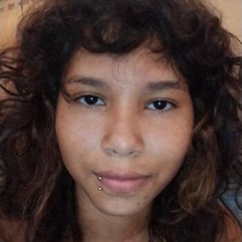 Babysitter in Manaus: Heloa